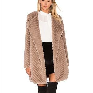 BB Dakota faux fur winsford jacket